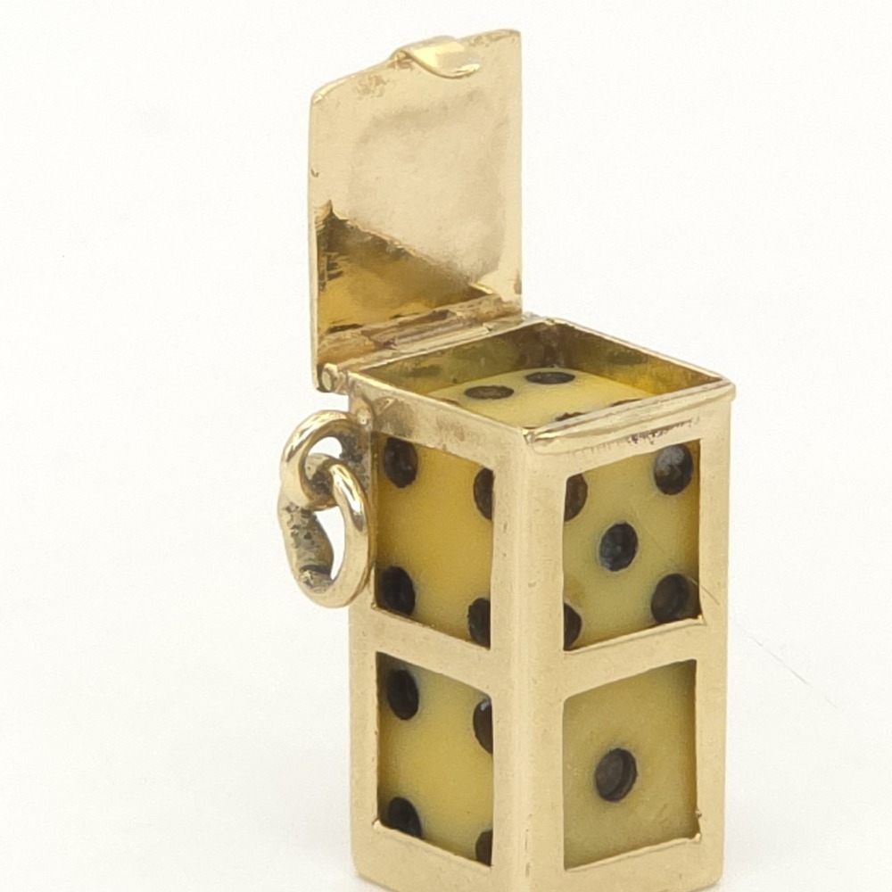 14k Gold Bakelite Dice Case Charm Articulated Lid Opens Holds 2 Dice test‎ 13.8k